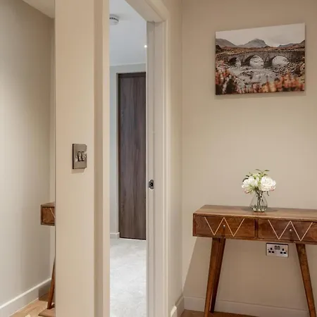 Luxury 2 Bedroom With Free Parking In The Heart Of * York